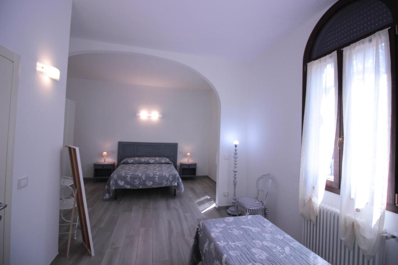 Alloggio I Grifoni Ferrara Exterior foto